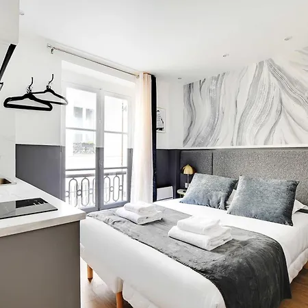 Modern Studio For 2P With A-C - Near Montmartre Paris Exterior photo